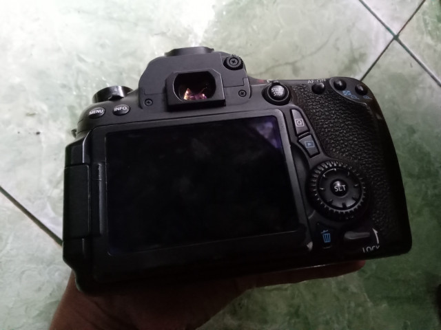 Canon 70D error 80